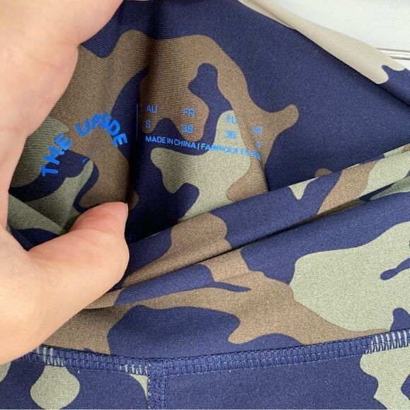 The Upside Women’s Camo Print Leggings size 6 - Picture 2 of 3